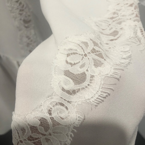 BCBG Maxazria Feminine Lace Detail Cottagecore/ BOHO Lined White Dress - Picture 3 of 6